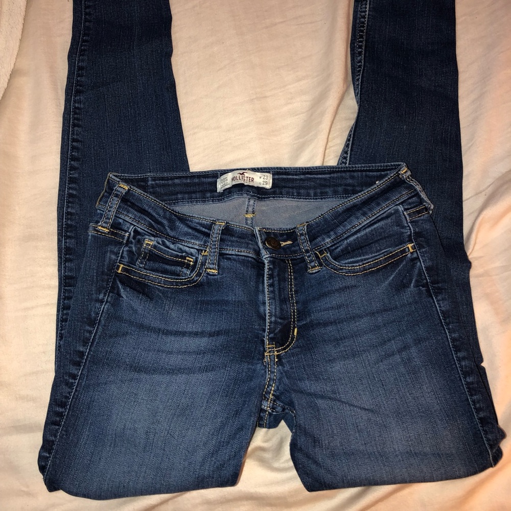 Hollister jeans